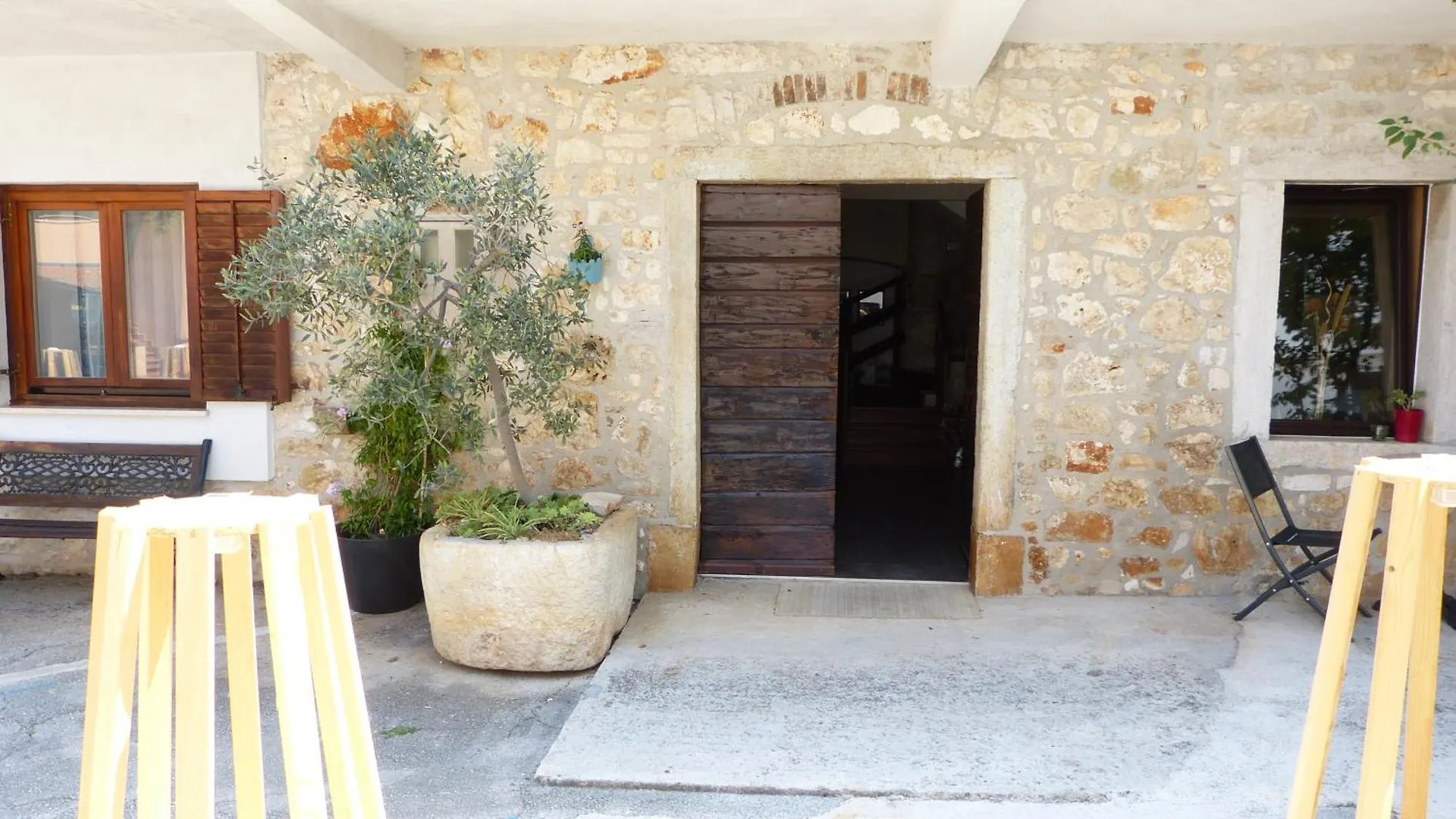 Relax Apartments Grazia Funtana 0*,